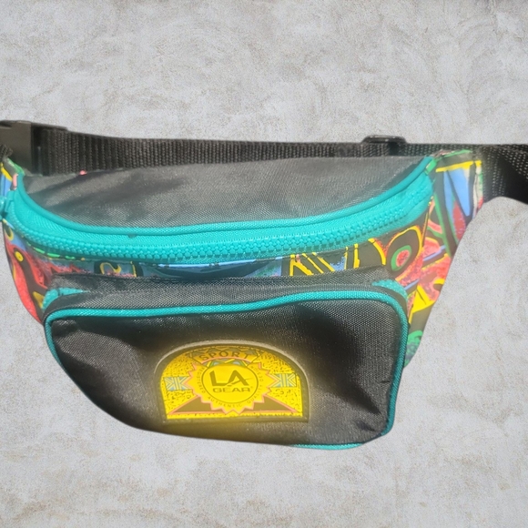 L.A. Gear Black and Teal Fanny Pack